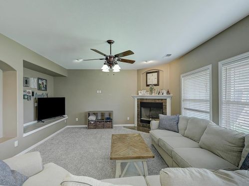 324 Timbercreek Ct, Princeton TX 75407-5738 exterior