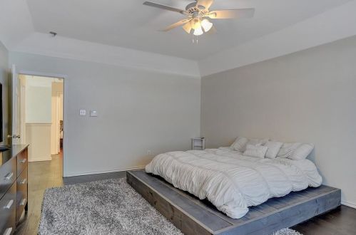 1336 Riley Dr, Carrollton TX 75007-1140 exterior