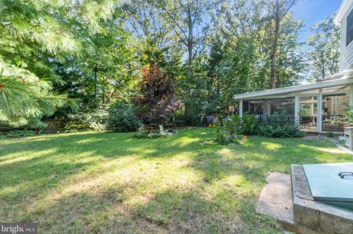 181 Berrywood Dr, Severna Park MD 21146-2030 exterior