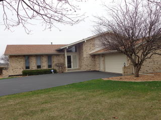 2656 Ridgefield Dr, Crete, IL 60417-4620