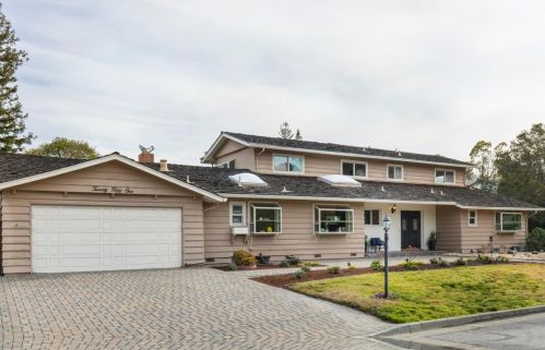 2051 Robinhood Ln, Los Altos, CA 94024-6737