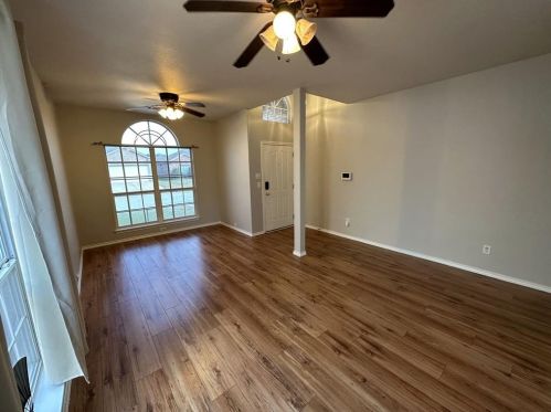 10613 Cloisters Dr, Fort Worth TX  76131-3944 exterior