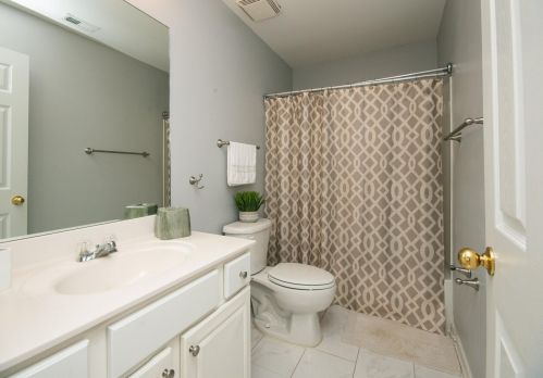 748 Celeste Ln, Atlanta GA  30331-8606 exterior