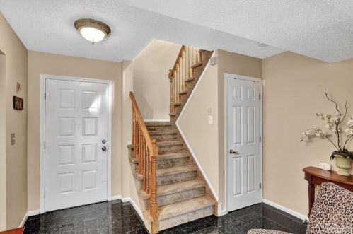 187 Hidden Ct, Old Bridge, NJ 08857-1947