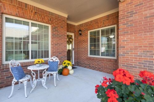 332 Brookhaven Walk, Duluth, GA 30097-1692