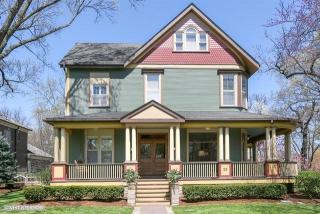 25 Ayres St, Oak Brook, IL 60521-3405