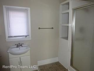 1809 Tremont Ave, Davenport IA  52803-3126 exterior