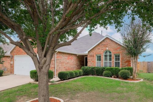 6928 Stockton Dr, Fort Worth TX  76132-5039 exterior