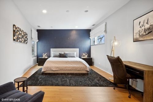 11300 79th St, Willowbrook IL  60527-5107 exterior