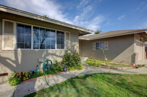 1205 Willeen Ct, Modesto, CA 95350-3655