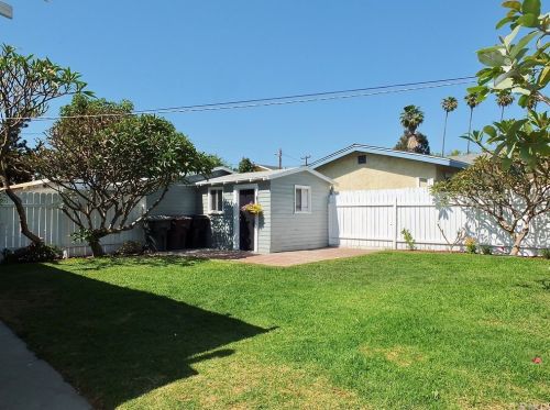 502 Claudina St, Anaheim CA  92805-2701 exterior