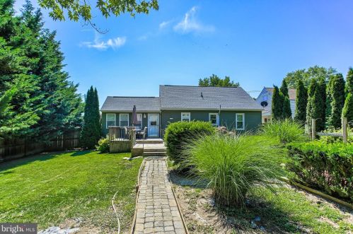 434 Moul Ave, Hanover PA  17331-1565 exterior