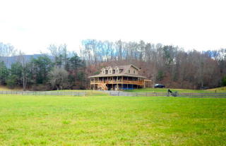 327 Rayford Ln, Bastian, VA 24314-5342