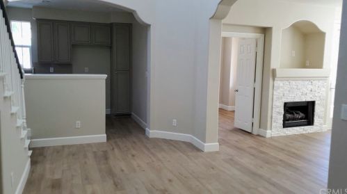 952 Bolex Way, San Marcos, CA 92078-5355