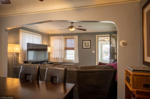 1055 Farrington St, Saint Paul MN  55117-5103 exterior