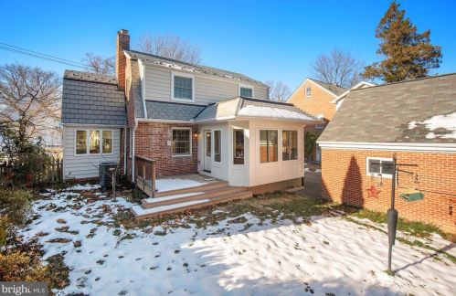 612 Pershing Dr, Silver Spring MD 20910-4341 exterior