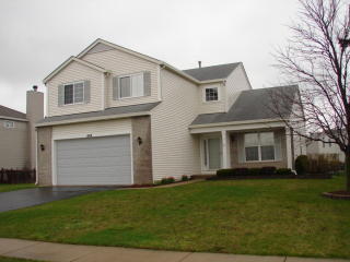 804 Blossom Ln, Oswego, IL 60543-8261