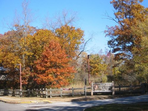 747 Newton St, Gary IN  46405-1131 exterior