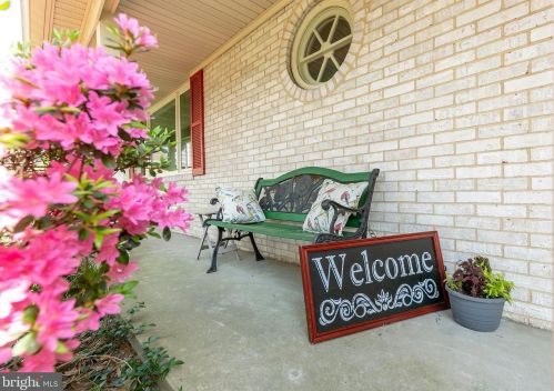 363 Hawick Ct, Severna Park, MD 21146-1409