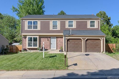 15937 Kepner Dr, Aurora, CO 80017-3005