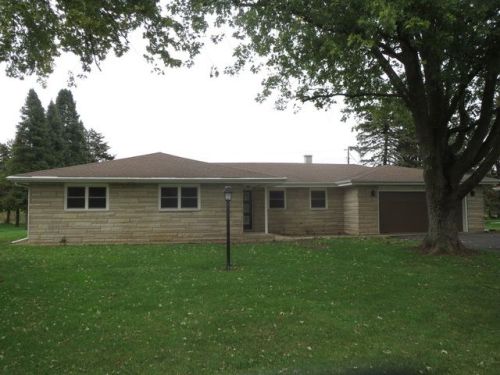 22465 Carrie Ave, Minooka, IL 60410-3090