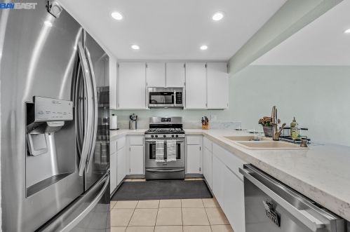 410 Vineyard Pl, Pleasanton, CA 94566-7930