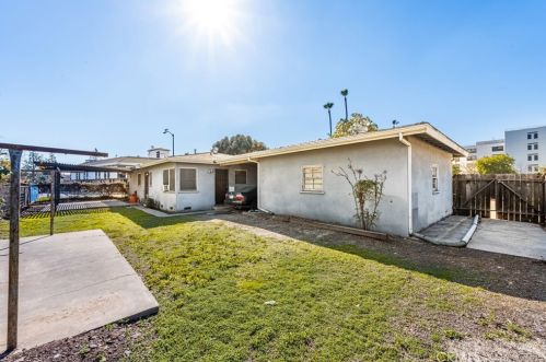 1102 West St, Anaheim CA  92801-2901 exterior