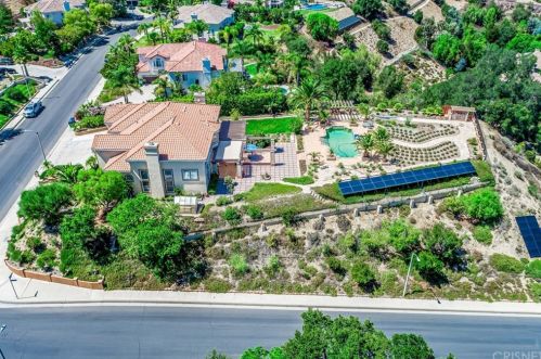 3852 Marks Rd, Calabasas, CA 91301-3647