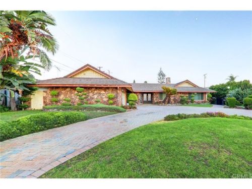 9838 Pangborn Ave, Downey, CA 90240-3534
