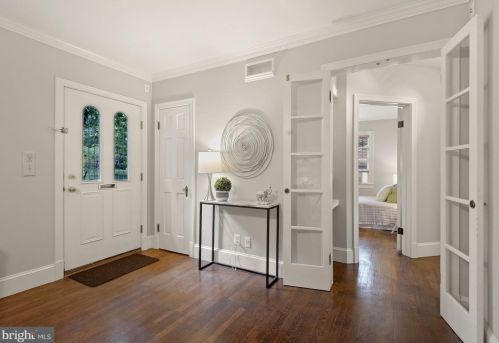 2409 Seminary Rd, Silver Spring MD 20910-1354 exterior