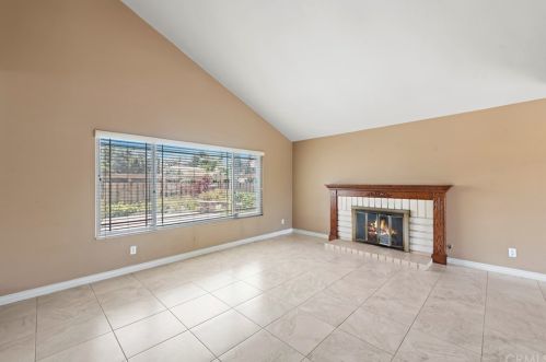 7301 Paseo Laredo, Anaheim CA  92808-1053 exterior