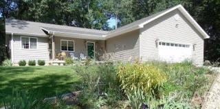 332 Sherwood Cir, Oak Run, IL 61428-9532
