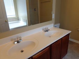 1403 Chopin Ct, Murfreesboro TN  37128-2707 exterior