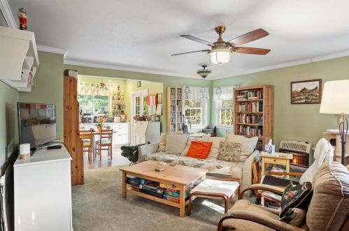 9473 Sunnyside Ave, Ben Lomond, CA 95005-9345