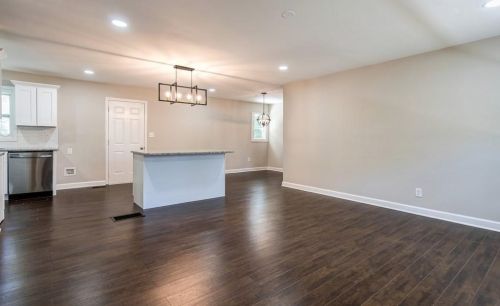 3640 Fairburn Cir, Atlanta, GA 30331-1446