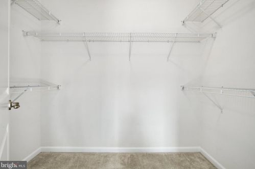 1605 Regent Manor Ct, Silver Spring MD 20904-2270 exterior