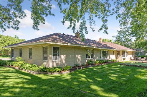 2030 Fairview Ave, Saint Paul MN  55113-5424 exterior