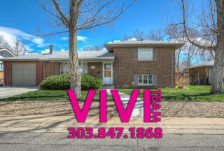 5124 Hoyt Ct, Arvada, CO 80002-4206