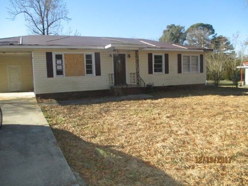 1724 Walton St, Dalton, GA 30721-5912