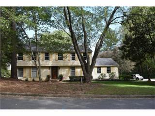 400 Pond Trl, Roswell, GA 30076-2953