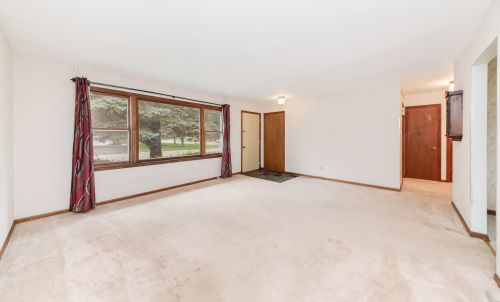 16121 Harmony Dr, Plainfield, IL 60586-8825