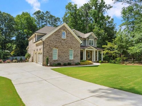 3051 Covington Rd, Marietta, GA 30062-5166