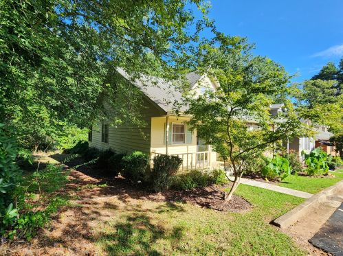 141 Habersham Pl, Clarkesville, GA 30523-5705