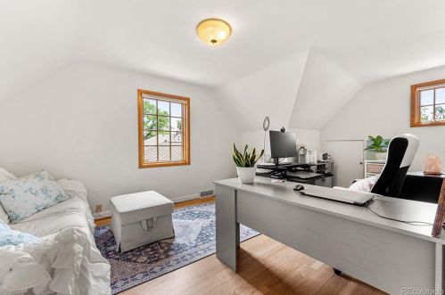 1066 Bonnie Brae Blvd, Denver CO  80209-5135 exterior