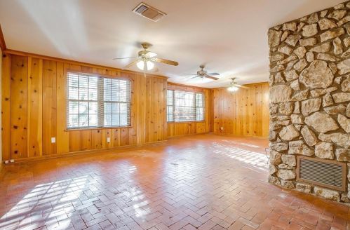 607 Clb Oak Dr, Fort Worth TX  76114-3346 exterior