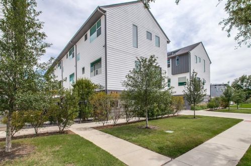 5018 Bryan St, Dallas, TX 75206-8627
