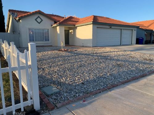 11194 Desert Rose Dr, El Mirage, CA 92301-3636