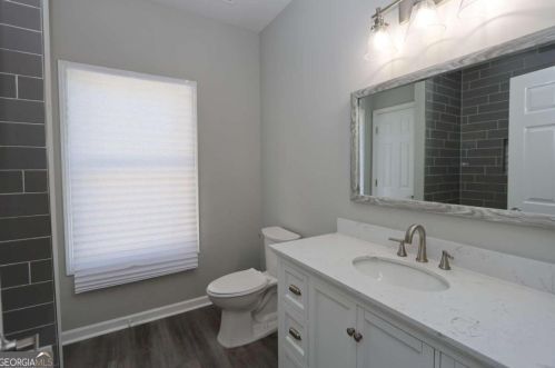 1192 Hubbard St, Atlanta GA  30310-3008 exterior