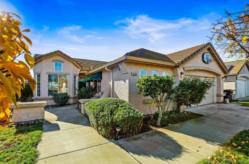 1550 Hastings Dr, Manteca, CA 95336-7038