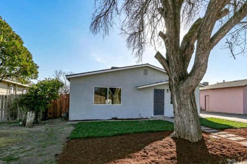 745 E St, Los Banos, CA 93635-3715